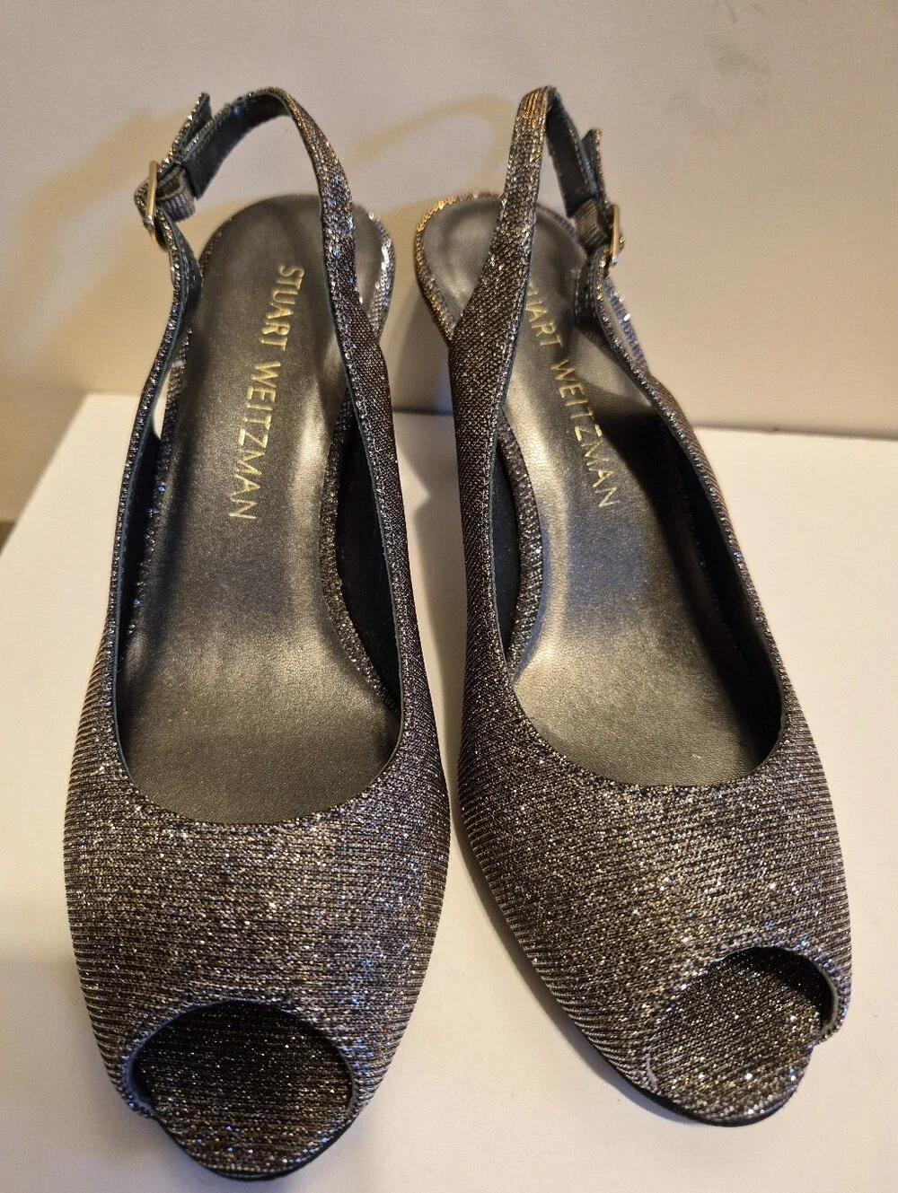 NEW Stuart Weitzman 
